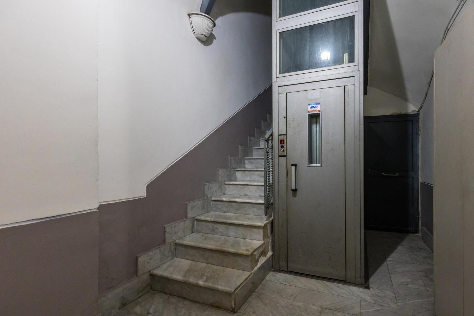 Lioy 25 By Napoliapartments Kültér fotó